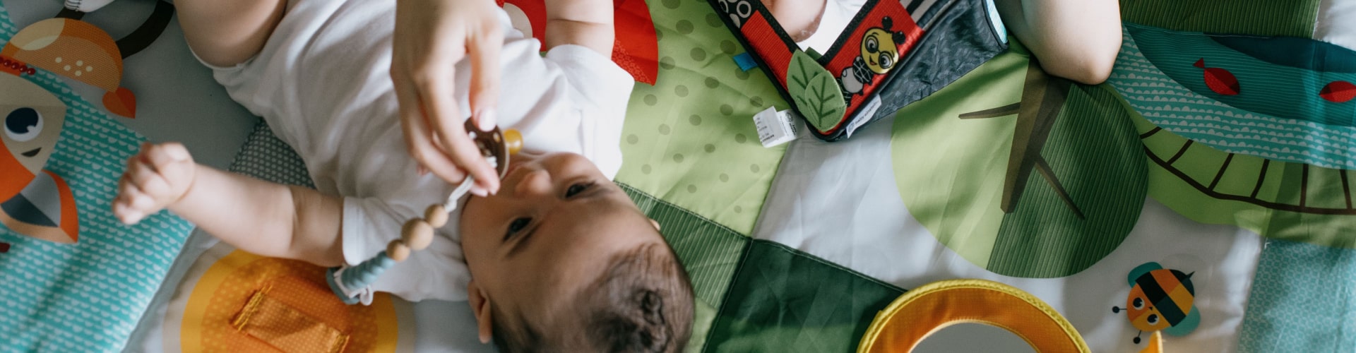 Tapis d'éveil bébé, achat de tapis de jeu pour bébé et enfant : Aubert